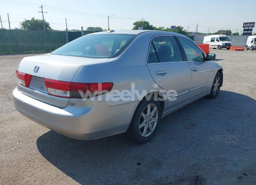 Photo 4 of 2004 Honda Accord 3.0 EX (VIN 1HGCM66514A048924)