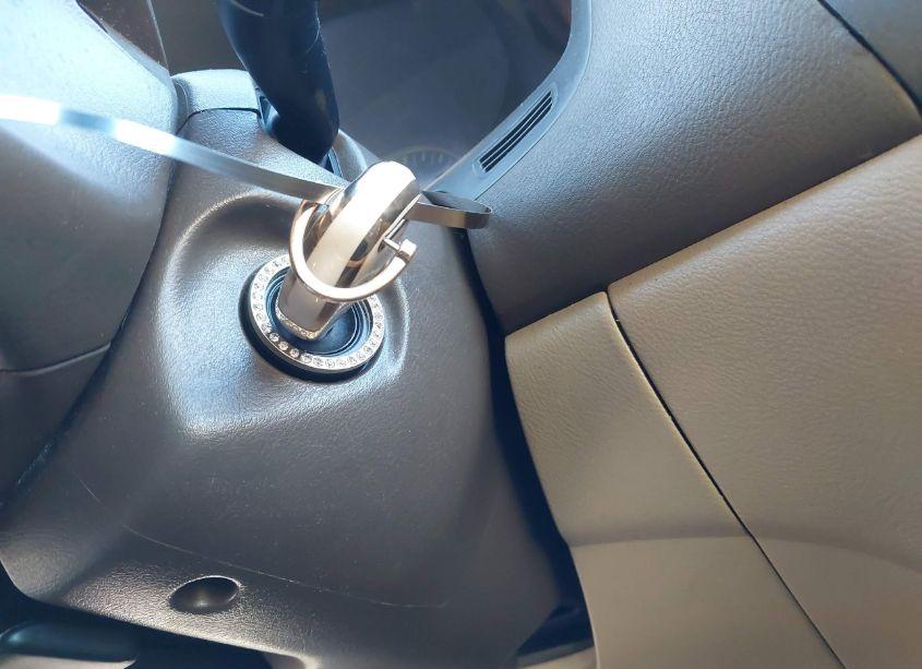 Photo 11 of 2005 Honda Accord 3.0 EX (VIN 1HGCM66515A010739)