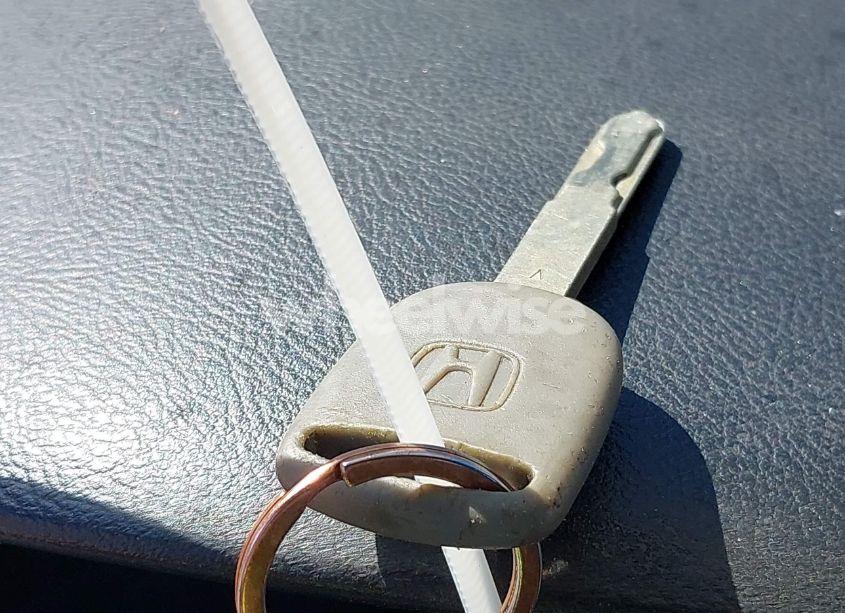 Photo 11 of 2005 Honda Accord 3.0 EX (VIN 1HGCM66515A021532)