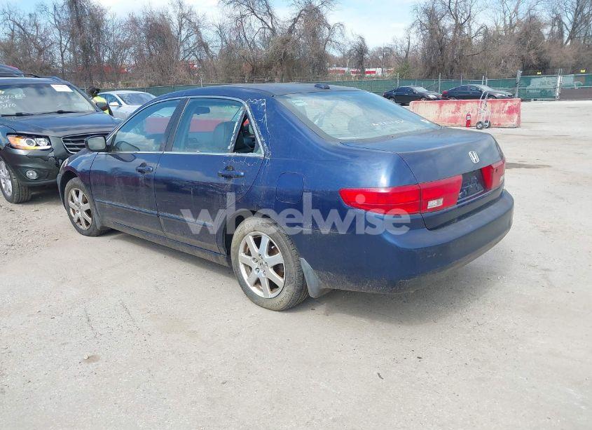 Photo 3 of 2005 Honda Accord 3.0 EX (VIN 1HGCM66515A036063)