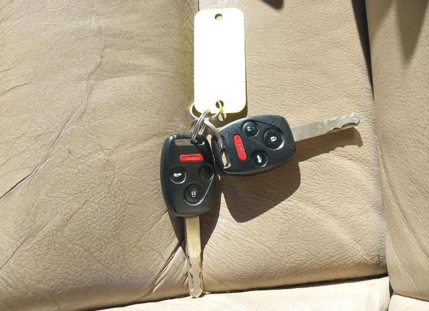 Photo 11 of 2005 Honda Accord 3.0 EX (VIN 1HGCM66515A041103)