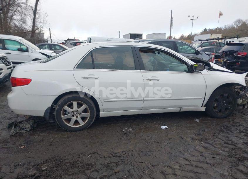 Photo 13 of 2005 Honda Accord 3.0 EX (VIN 1HGCM66515A044633)