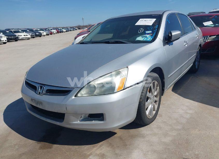 Photo 6 of 2006 Honda Accord 3.0 EX (VIN 1HGCM66516A020141)