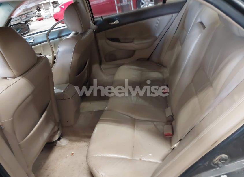 Photo 8 of 2006 Honda Accord 3.0 EX (VIN 1HGCM66516A026330)