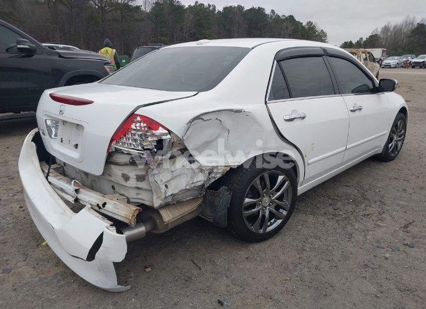 Photo 4 of 2006 Honda Accord 3.0 EX (VIN 1HGCM66516A027655)