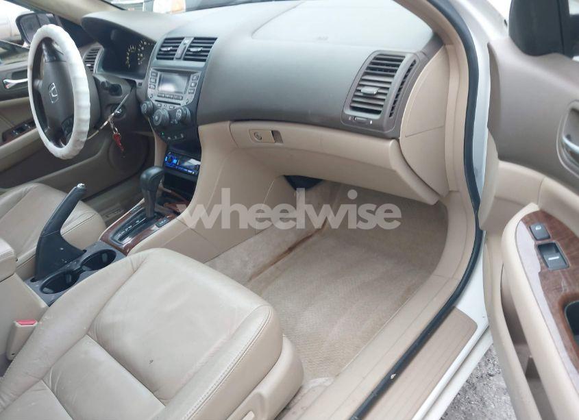 Photo 5 of 2006 Honda Accord 3.0 EX (VIN 1HGCM66516A027655)