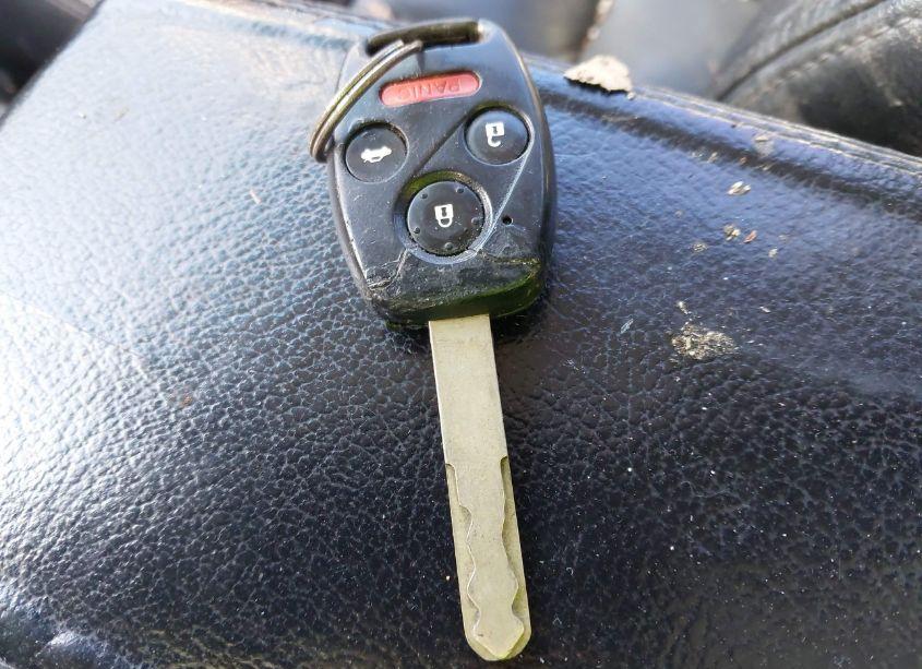 Photo 11 of 2006 Honda Accord 3.0 EX (VIN 1HGCM66516A046786)