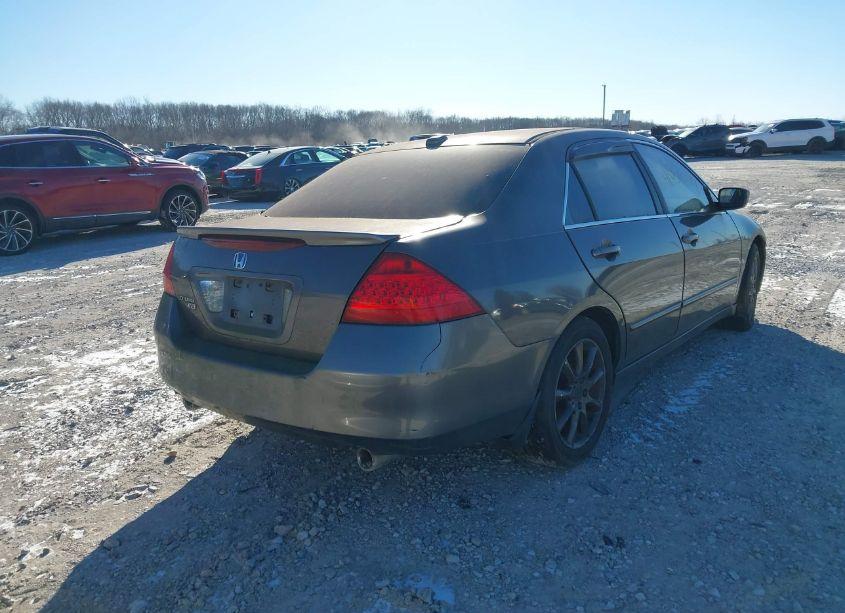 Photo 4 of 2006 Honda Accord 3.0 EX (VIN 1HGCM66516A046786)