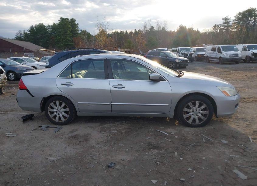 Photo 13 of 2007 Honda Accord 3.0 EX (VIN 1HGCM66517A051858)