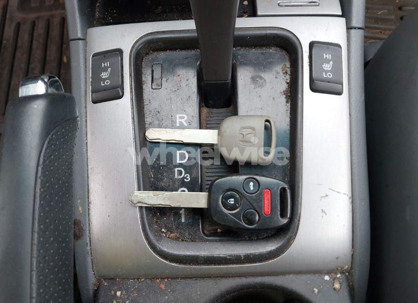 Photo 11 of 2007 Honda Accord 3.0 EX (VIN 1HGCM66517A059698)