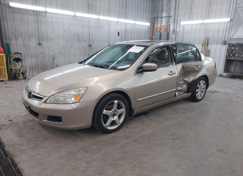 Photo 2 of 2007 Honda Accord 3.0 EX (VIN 1HGCM66517A078445)