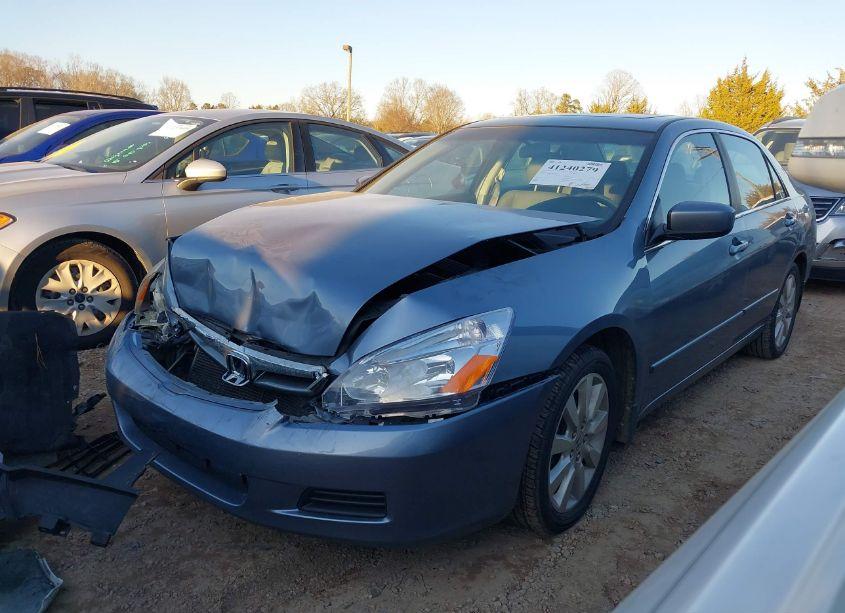 Photo 2 of 2007 Honda Accord 3.0 EX (VIN 1HGCM66517A081278)