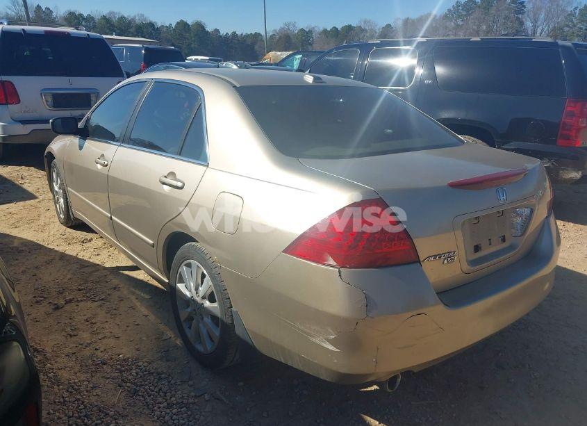 Photo 3 of 2007 Honda Accord 3.0 EX (VIN 1HGCM66517A084939)