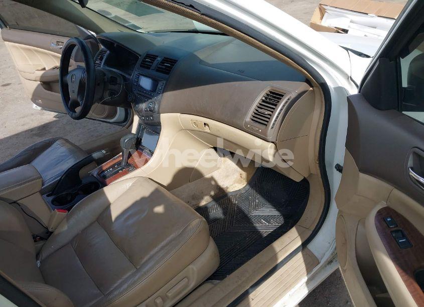 Photo 5 of 2007 Honda Accord 3.0 EX (VIN 1HGCM66517A101089)