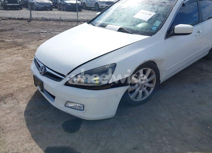 Photo 6 of 2007 Honda Accord 3.0 EX (VIN 1HGCM66517A101089)