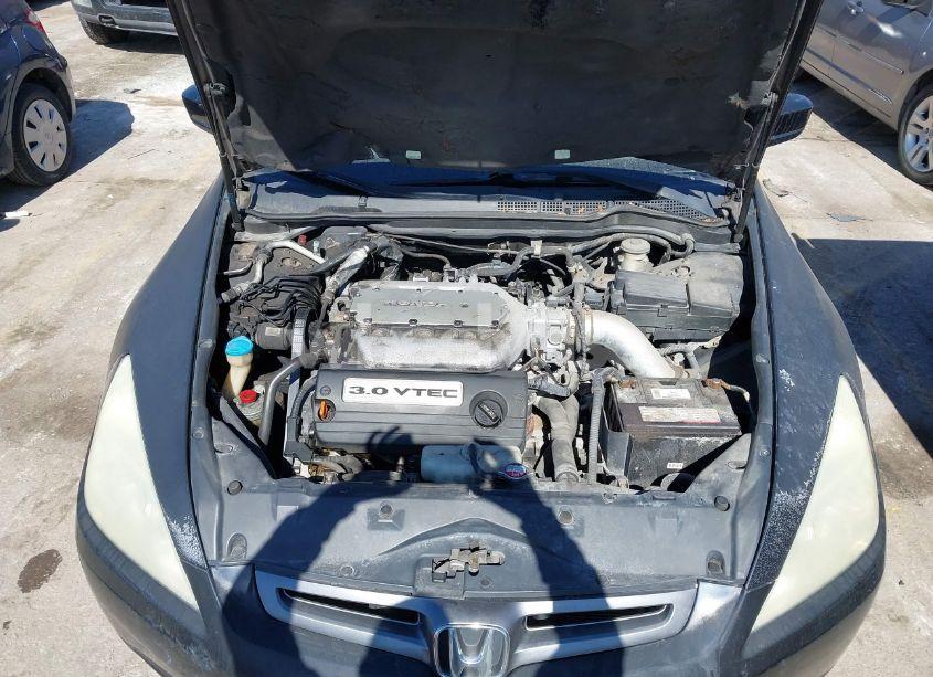 Photo 10 of 2003 Honda Accord 3.0 EX (VIN 1HGCM66523A018832)