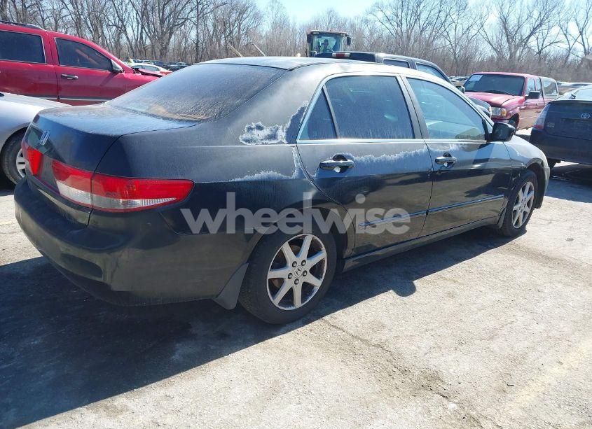 Photo 4 of 2003 Honda Accord 3.0 EX (VIN 1HGCM66523A018832)