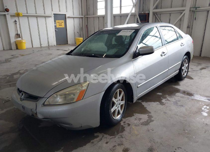 Photo 2 of 2003 Honda Accord 3.0 EX (VIN 1HGCM66523A021844)