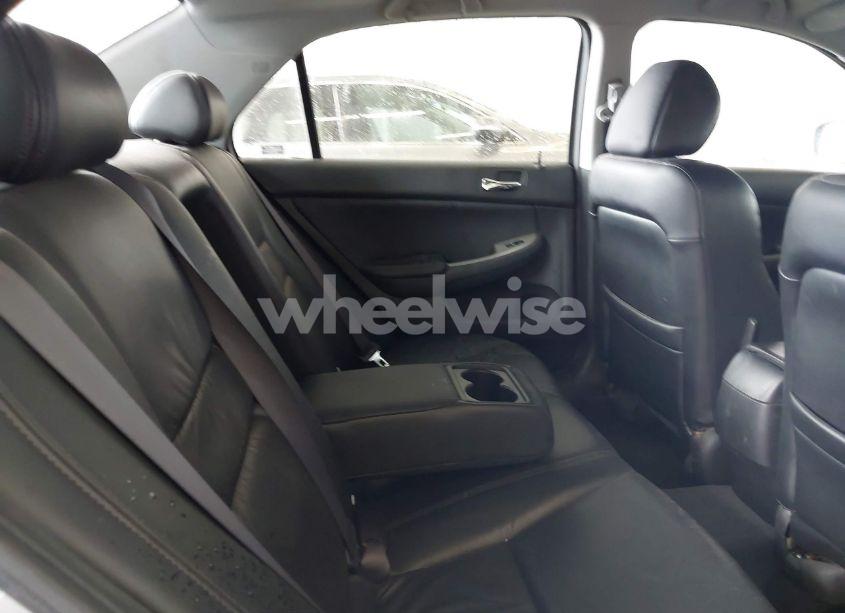 Photo 8 of 2003 Honda Accord 3.0 EX (VIN 1HGCM66523A021844)