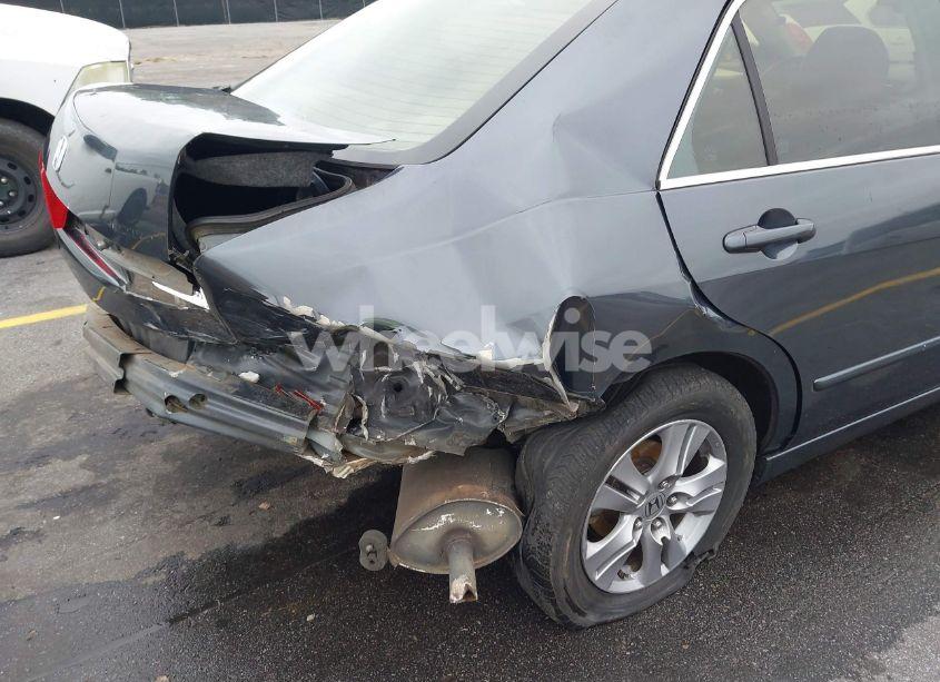 Photo 13 of 2003 Honda Accord 3.0 EX (VIN 1HGCM66523A038580)