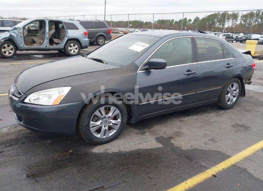Photo 2 of 2003 Honda Accord 3.0 EX (VIN 1HGCM66523A038580)