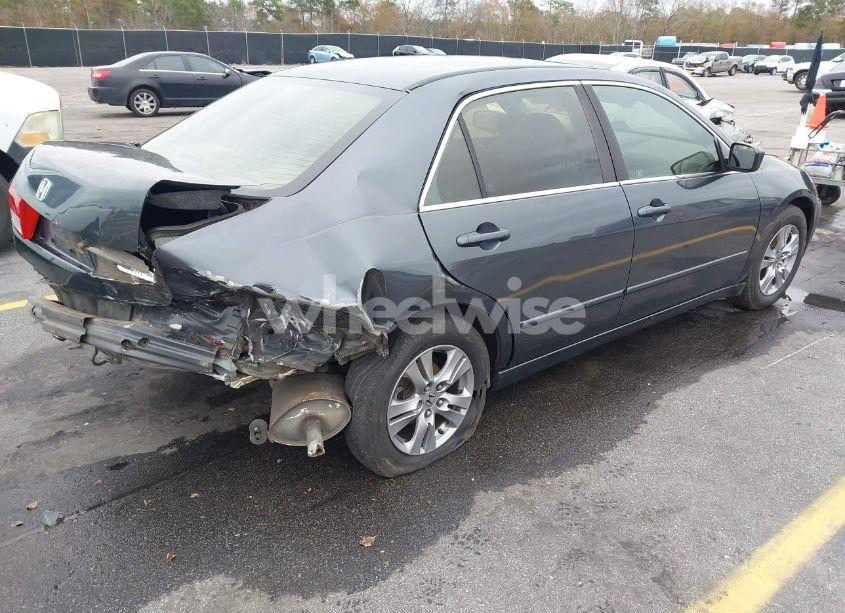 Photo 4 of 2003 Honda Accord 3.0 EX (VIN 1HGCM66523A038580)