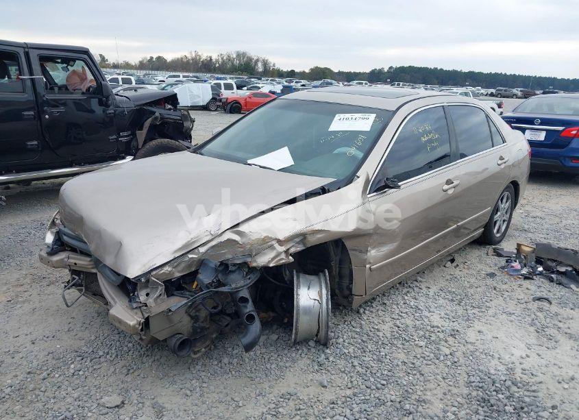 Photo 2 of 2003 Honda Accord 3.0 EX (VIN 1HGCM66523A041608)