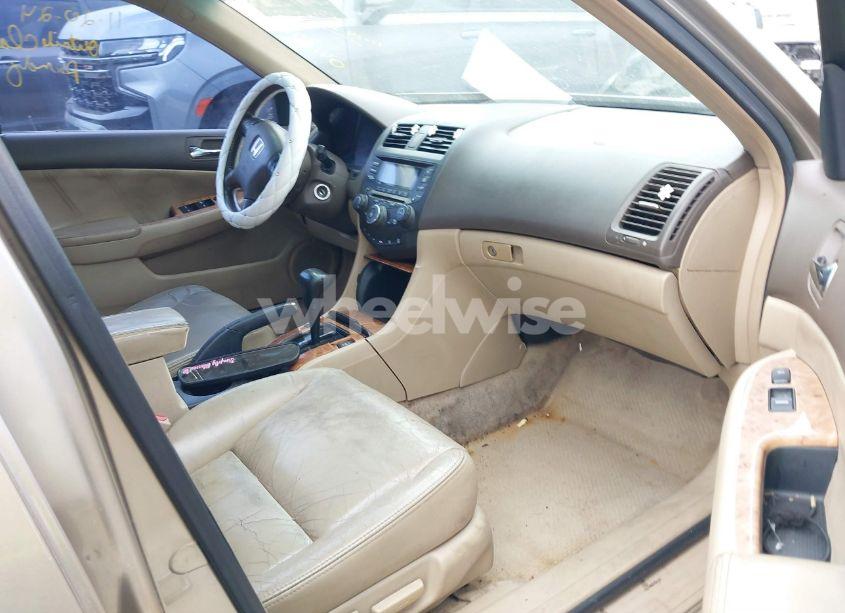 Photo 5 of 2003 Honda Accord 3.0 EX (VIN 1HGCM66523A041608)