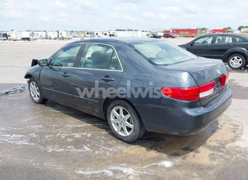 Photo 3 of 2003 Honda Accord 3.0 EX (VIN 1HGCM66523A057954)