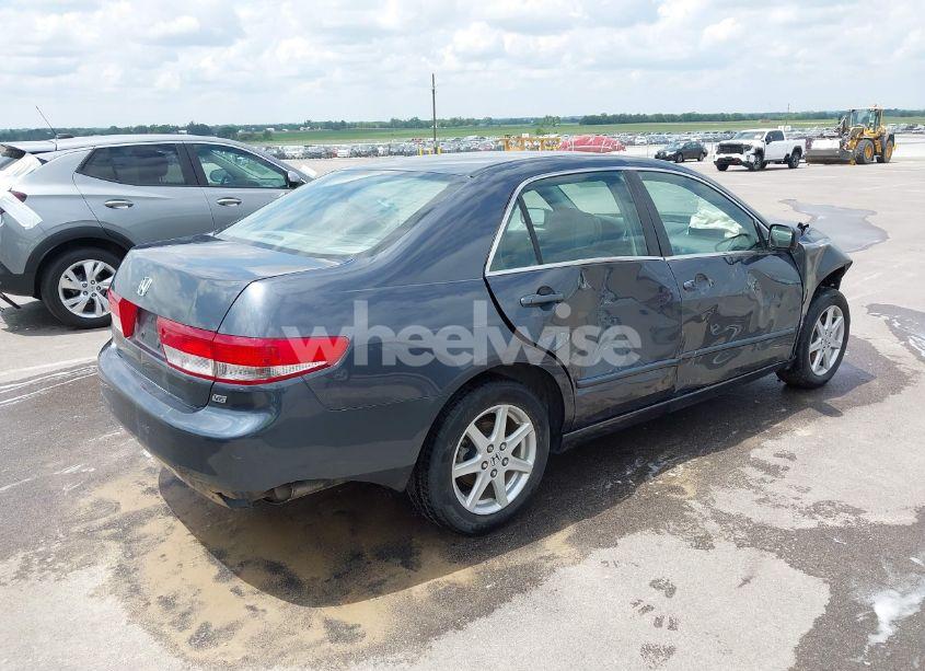 Photo 4 of 2003 Honda Accord 3.0 EX (VIN 1HGCM66523A057954)