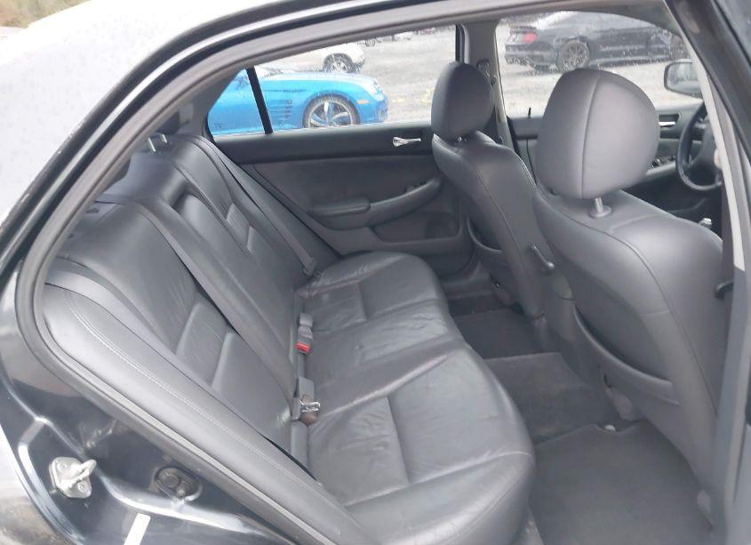 Photo 8 of 2003 Honda Accord 3.0 EX (VIN 1HGCM66523A067982)