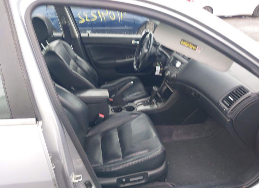 Photo 5 of 2003 Honda Accord 3.0 EX (VIN 1HGCM66523A103654)