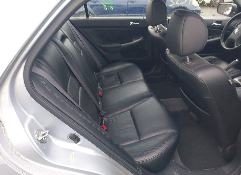 Photo 8 of 2003 Honda Accord 3.0 EX (VIN 1HGCM66523A103654)