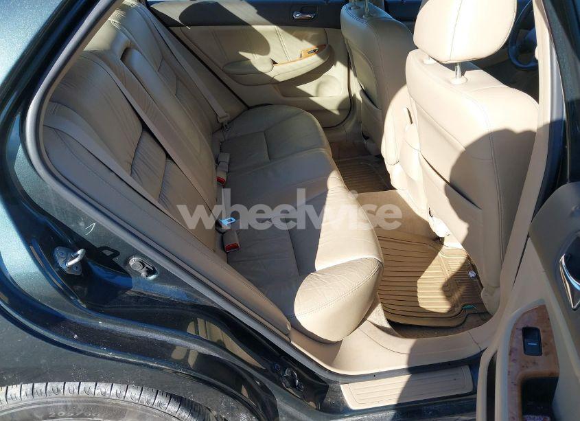 Photo 8 of 2004 Honda Accord 3.0 EX (VIN 1HGCM66524A061830)