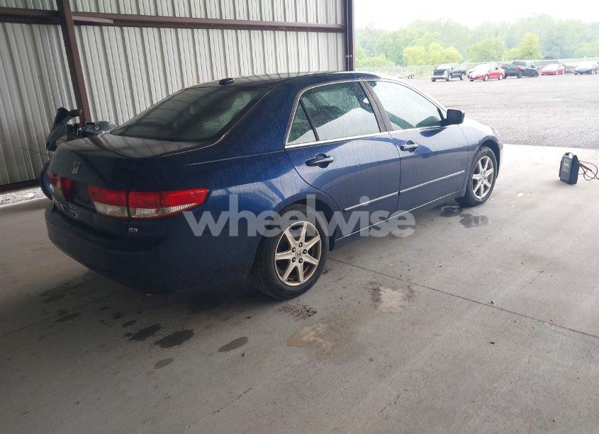 Photo 4 of 2004 Honda Accord 3.0 EX (VIN 1HGCM66524A063027)
