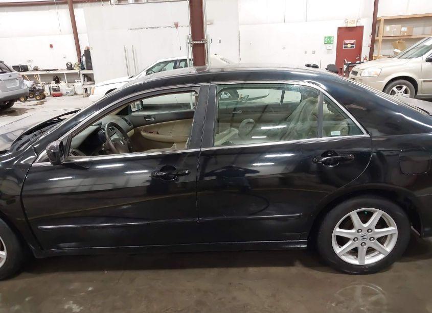 Photo 15 of 2004 Honda Accord 3.0 EX (VIN 1HGCM66524A071242)