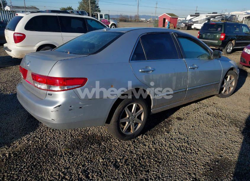 Photo 4 of 2004 Honda Accord 3.0 EX (VIN 1HGCM66524A078353)