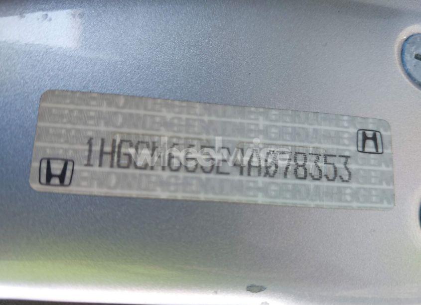 Photo 9 of 2004 Honda Accord 3.0 EX (VIN 1HGCM66524A078353)