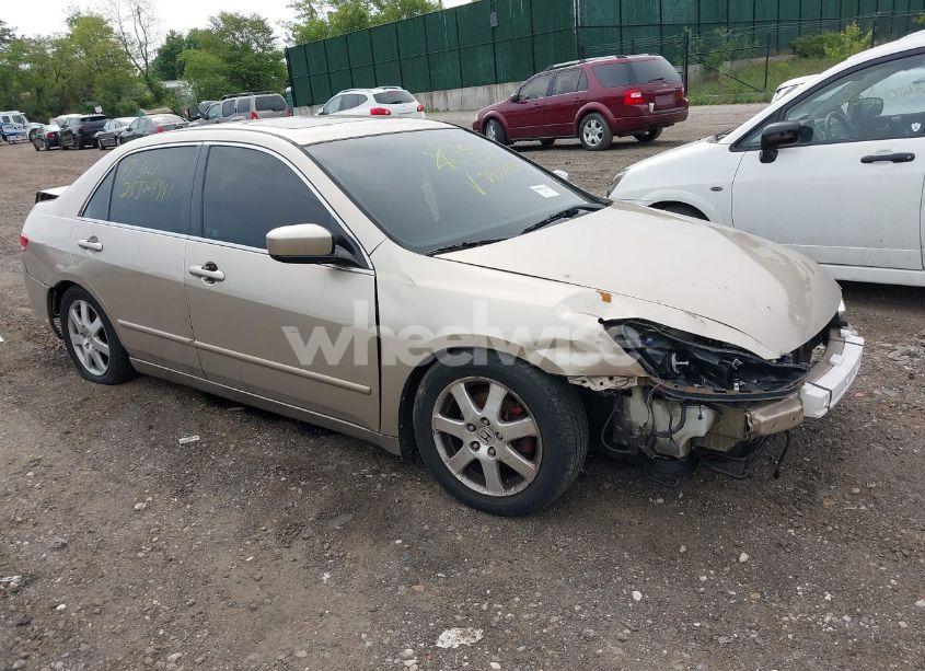 2005 Honda Accord 3.0 EX (VIN 1HGCM66525A018851) main photo