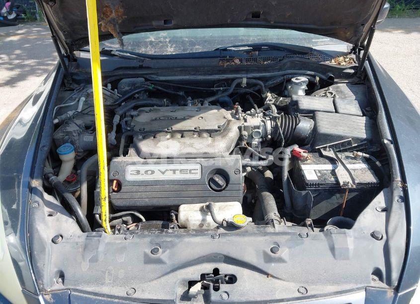 Photo 10 of 2005 Honda Accord 3.0 EX (VIN 1HGCM66525A038212)