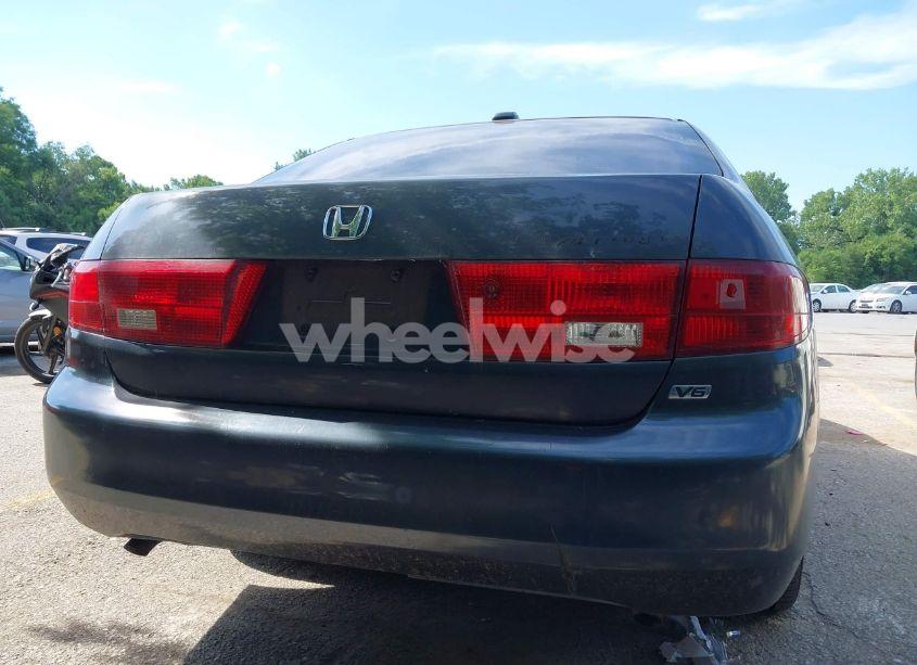 Photo 12 of 2005 Honda Accord 3.0 EX (VIN 1HGCM66525A038212)