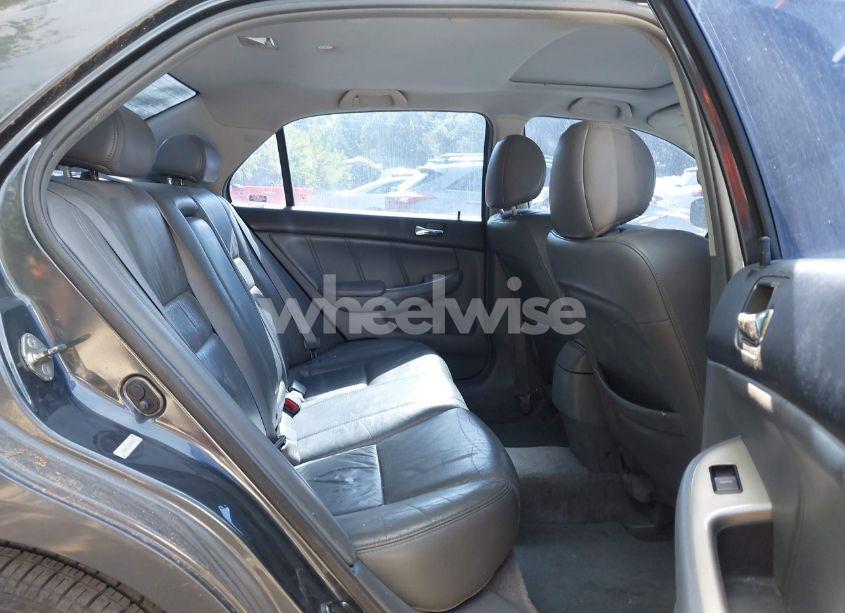 Photo 8 of 2005 Honda Accord 3.0 EX (VIN 1HGCM66525A038212)