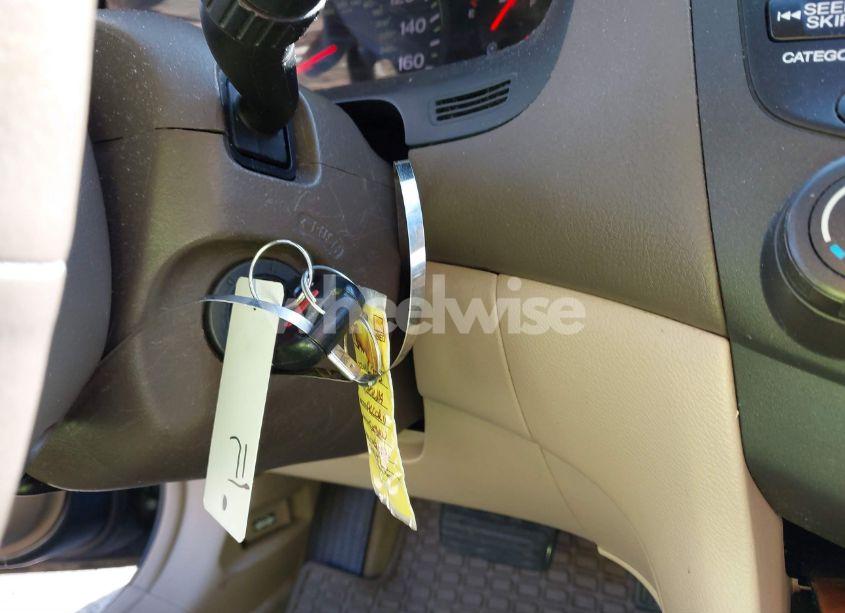 Photo 11 of 2005 Honda Accord 3.0 EX (VIN 1HGCM66525A040428)