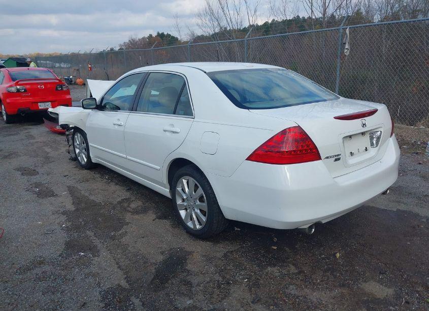 Photo 3 of 2006 Honda Accord 3.0 EX (VIN 1HGCM66526A041645)