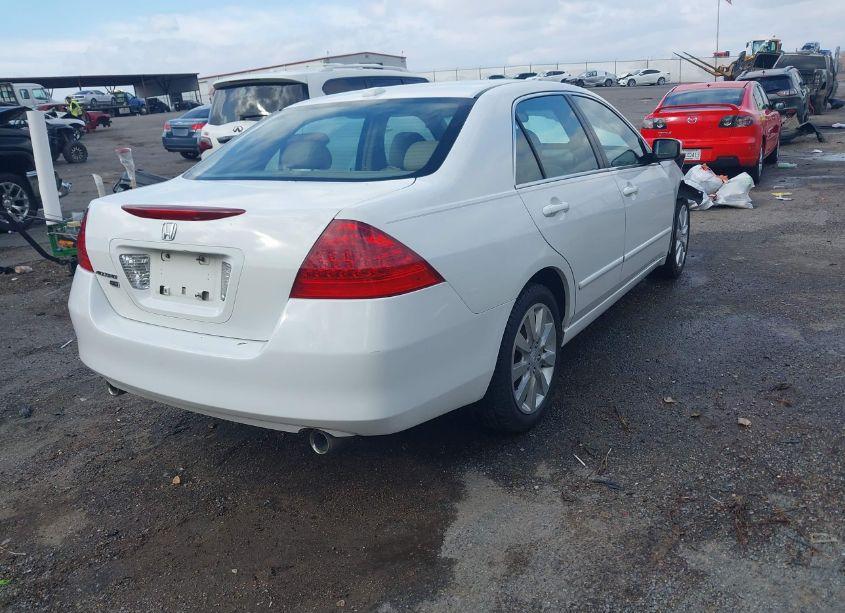 Photo 4 of 2006 Honda Accord 3.0 EX (VIN 1HGCM66526A041645)