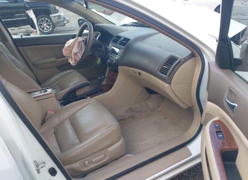 Photo 5 of 2006 Honda Accord 3.0 EX (VIN 1HGCM66526A041645)