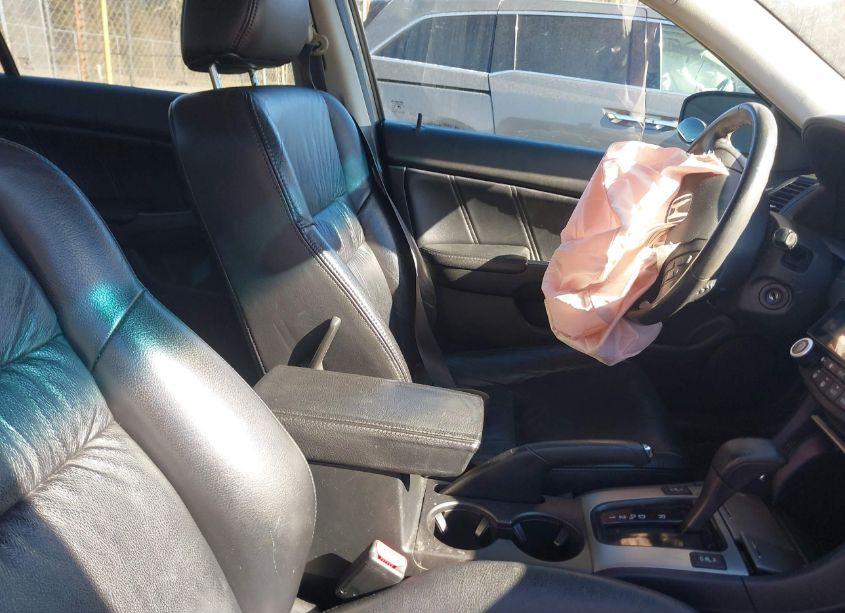 Photo 5 of 2006 Honda Accord 3.0 EX (VIN 1HGCM66526A071485)