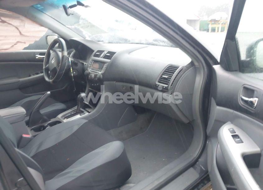 Photo 5 of 2007 Honda Accord 3.0 EX (VIN 1HGCM66527A011403)