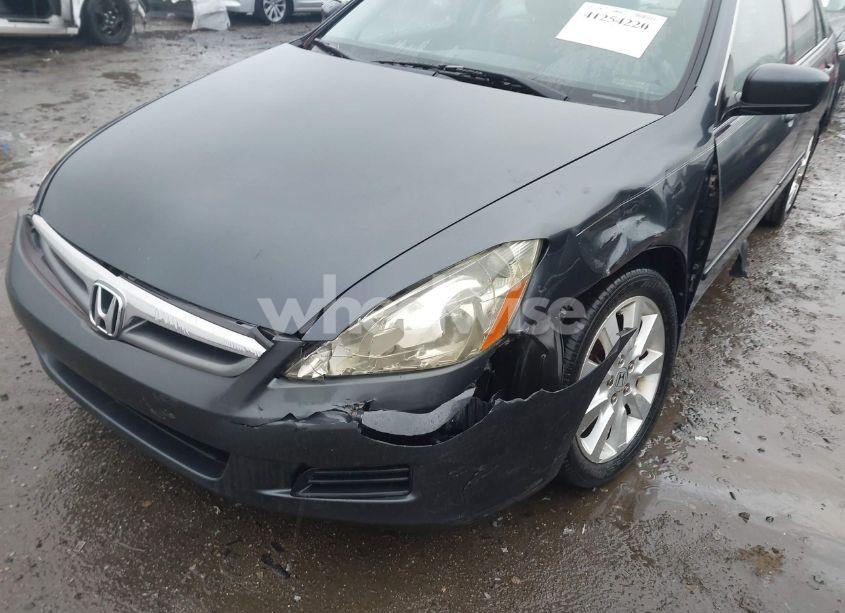 Photo 6 of 2007 Honda Accord 3.0 EX (VIN 1HGCM66527A011403)