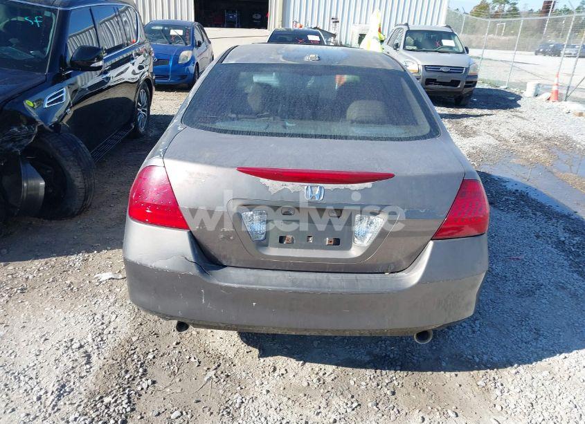 Photo 17 of 2007 Honda Accord 3.0 EX (VIN 1HGCM66527A012535)
